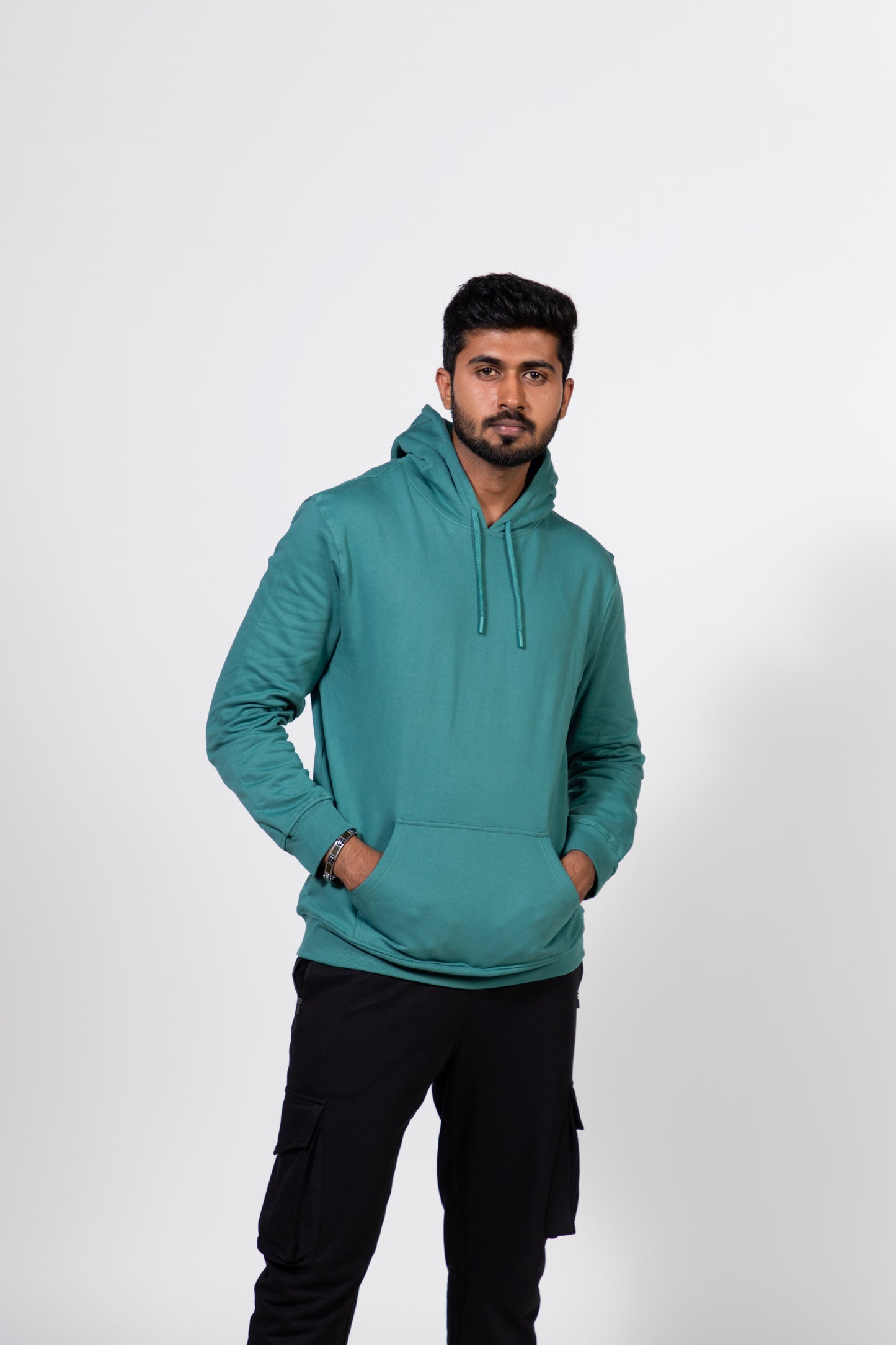 Men Solid Hoodie: Green